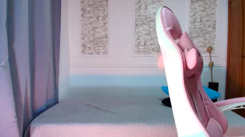 Snapshot of danellahouston chatting on October 2025 11:51:02 PM Danella Houston online show from October 2025 11:51:02 PM