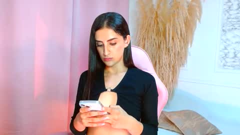 Danella Houston online show from May 2026 07:41:02 PM
