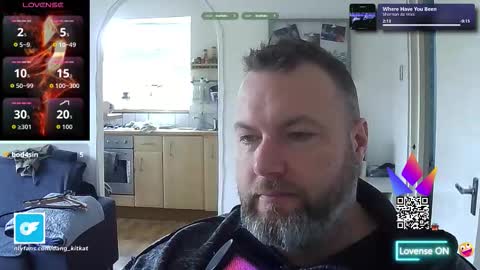 Snapshot of dangerous_kitkat chatting on September 2025 09:44:02 AM Dangerous kitkat online show from September 2025 09:44:02 AM