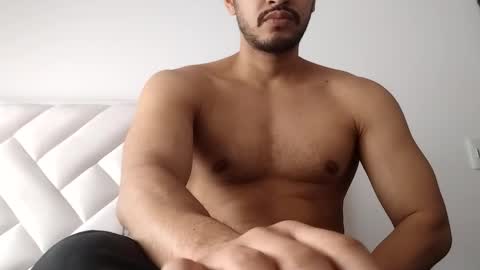 Snapshot of dani587378 chatting on February 2025 05:40:01 PM dani587378 online show from February 2025 05:40:01 PM