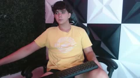 dani_cumboy online show from February 2025 06:08:01 AM