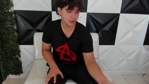 dani_cumboy online show from November 2025 01:55:01 PM