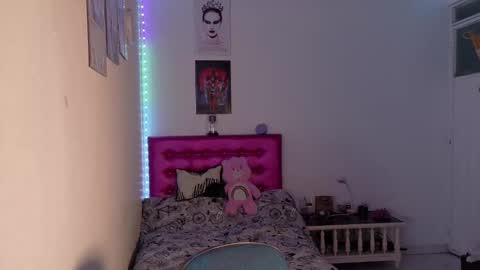 Dani Dancer online show from December 2025 01:23:01 AM