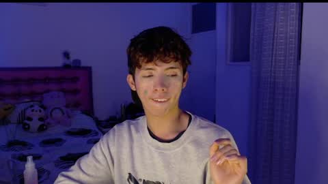 Dani Dancer online show from April 2026 01:01:02 AM