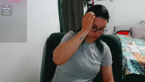 dani y jocelyn online show from November 2025 07:14:01 PM