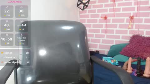 Snapshot of dani_lue chatting on March 2025 06:11:01 PM dani_lue online show from March 2025 06:11:01 PM