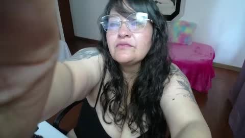 Snapshot of dani_seduction69 chatting on June 2026 05:04:01 PM online show from June 2026 05:04:01 PM