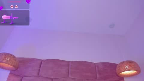   online show from April 2026 06:19:01 AM