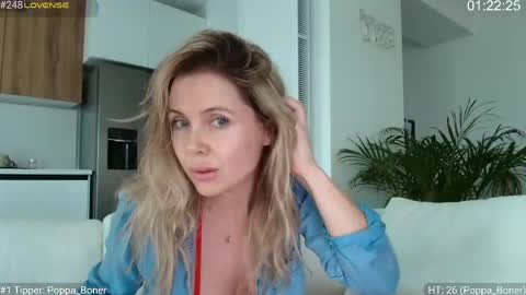 Snapshot of daniangel_web chatting on May 2026 02:58:01 PM daniangel_web online show from May 2026 02:58:01 PM