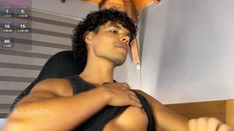 Daniel  online show from November 2025 07:16:02 PM