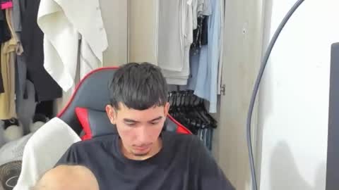 Snapshot of daniel_443 chatting on September 2025 04:12:02 AM DANIEL online show from September 2025 04:12:02 AM