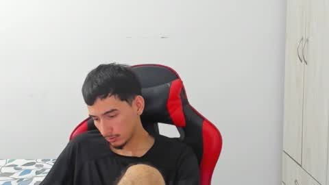 DANIEL online show from November 2025 02:54:02 AM