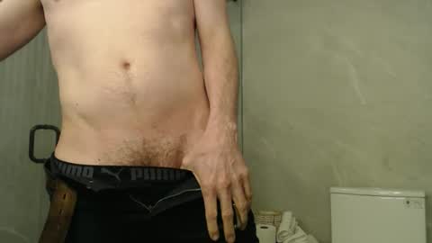 Snapshot of daniel_brook chatting on April 2026 06:27:01 PM Daniel Brook online show from April 2026 06:27:01 PM