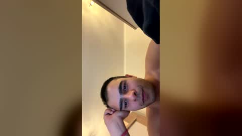 Snapshot of daniel_ice chatting on March 2026 08:14:02 PM Daniel online show from March 2026 08:14:02 PM