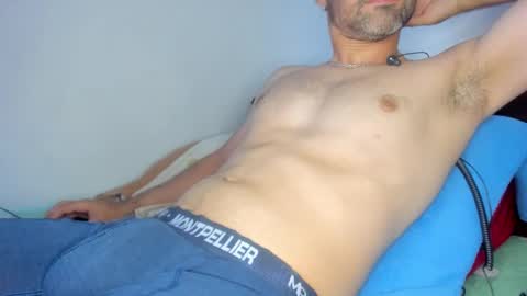 Dani online show from October 2025 06:19:02 PM
