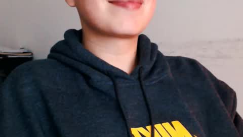 Snapshot of daniel_ruis16 chatting on December 2024 07:01:01 PM daniel_ruis16 online show from December 2024 07:01:01 PM