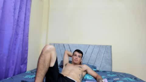 Snapshot of daniel_velez26 chatting on November 2025 07:14:01 PM daniel_velez26 online show from November 2025 07:14:01 PM