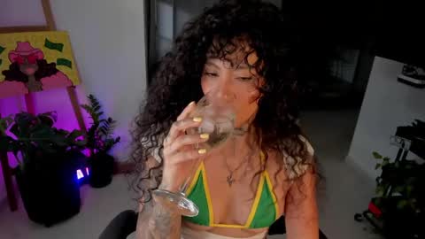 daniela_arenas online show from March 2026 10:48:01 PM