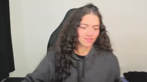 Snapshot of daniela_rivasthl chatting on June 2026 06:40:02 AM daniela_rivasthl online show from June 2026 06:40:02 AM