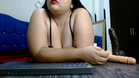 Snapshot of daniela_saenz_ chatting on December 2024 04:28:01 PM DANIELA online show from December 2024 04:28:01 PM