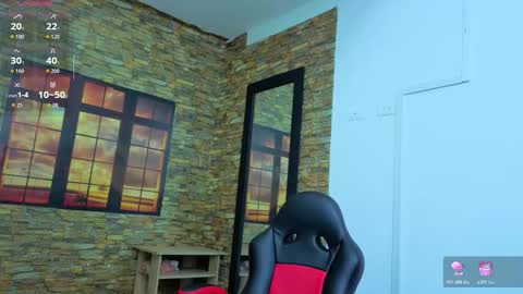 Snapshot of daniela_xue chatting on October 2025 10:11:02 PM lorena online show from October 2025 10:11:02 PM