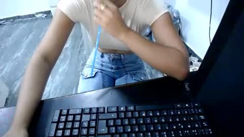 danielaa_foxx online show from July 2026 11:15:01 PM