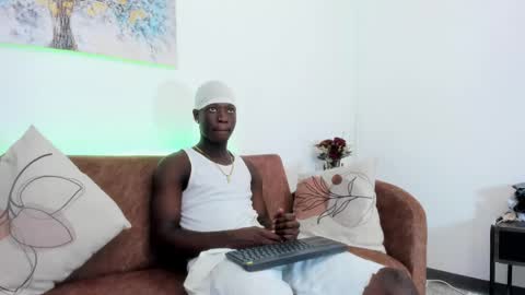 daniell_ferrari online show from January 2025 11:33:01 PM