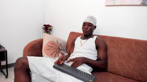 daniell_ferrari online show from February 2025 11:41:01 PM