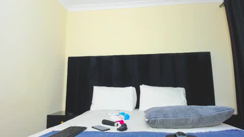 Snapshot of danielle_rock chatting on December 2025 08:02:01 PM danielle_rock online show from December 2025 08:02:01 PM