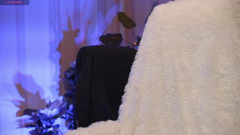 Danielle online show from January 2025 10:42:02 AM