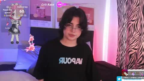 Snapshot of daniellesins_ chatting on October 2025 03:57:02 PM    online show from October 2025 03:57:02 PM