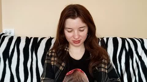 Snapshot of daniellevaulet chatting on March 2026 07:12:01 AM Mia online show from March 2026 07:12:01 AM