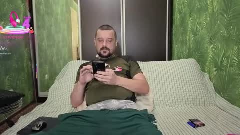 Snapshot of danielocool chatting on October 2025 08:02:02 AM DanieloCool online show from October 2025 08:02:02 AM