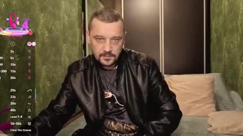 Snapshot of danielocool chatting on December 2025 07:03:01 AM DanieloCool online show from December 2025 07:03:01 AM