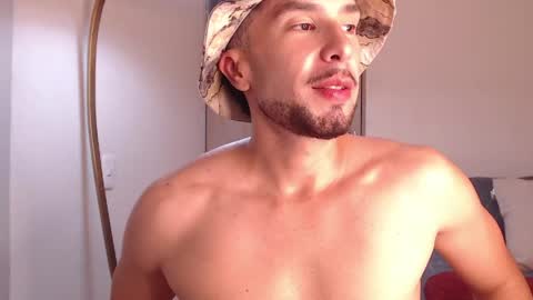 Daniel Santos online show from June 2026 07:03:02 AM