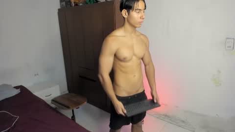 Snapshot of danii_apolo chatting on June 2026 01:52:01 PM danii_apolo online show from June 2026 01:52:01 PM