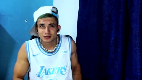 Dani online show from February 2025 03:41:02 AM