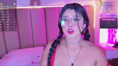 Snapshot of daniilove_ chatting on July 2026 04:04:02 AM Danni online show from July 2026 04:04:02 AM