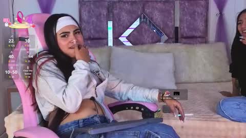 Snapshot of danilu_eva21 chatting on December 2025 07:11:01 PM Danilu and Eva online show from December 2025 07:11:01 PM