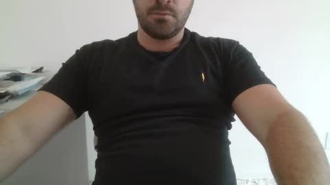 Dani Oli online show from October 2025 04:09:02 PM