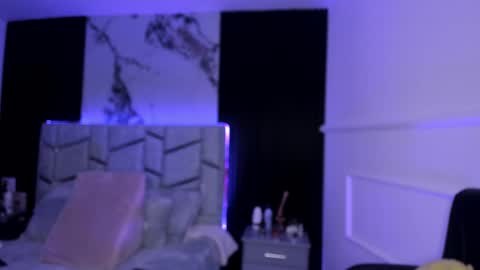 Snapshot of daniphoenixx chatting on February 2025 08:09:01 PM Dani Phonenix online show from February 2025 08:09:01 PM