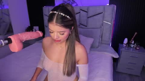 Snapshot of daniphoenixx chatting on March 2025 08:10:02 PM Dani Phonenix online show from March 2025 08:10:02 PM