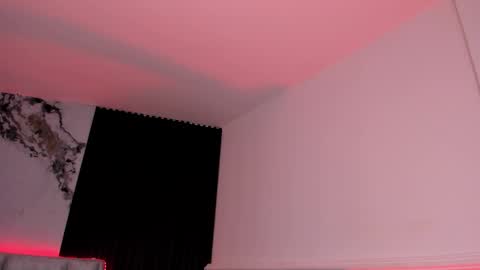 Snapshot of daniphoenixx chatting on September 2025 07:38:01 PM Dani Phonenix online show from September 2025 07:38:01 PM