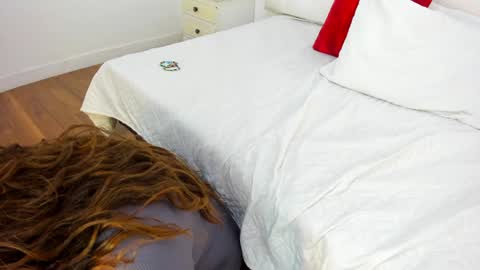 Snapshot of danisha99 chatting on February 2025 03:09:01 PM INSTAGRAM Minni Moom online show from February 2025 03:09:01 PM