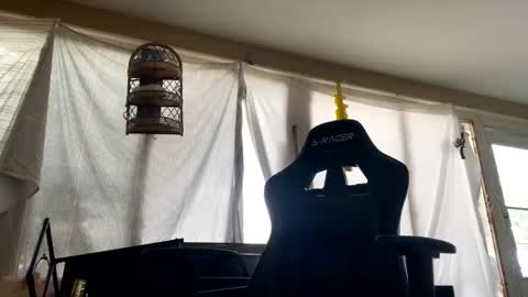 ZyRaMaxx online show from February 2025 07:09:01 PM