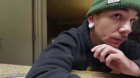 Snapshot of dankfuckcouple chatting on January 2025 12:30:01 AM dankfuckcouple online show from January 2025 12:30:01 AM