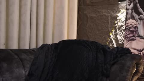 Dann saenz online show from November 2025 12:09:01 AM