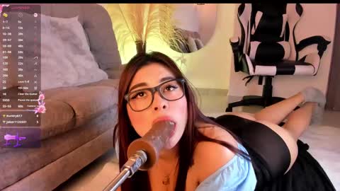 Snapshot of danna_adams1 chatting on February 2025 03:58:02 AM danna_adams1 online show from February 2025 03:58:02 AM