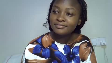 Snapshot of danna_miki chatting on December 2025 10:03:01 PM danna_miki online show from December 2025 10:03:01 PM