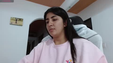 Danna online show from March 2025 09:06:02 PM